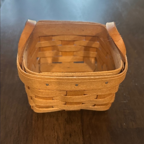 Longaberger Other - Longaberger 1992 Woven Basket
